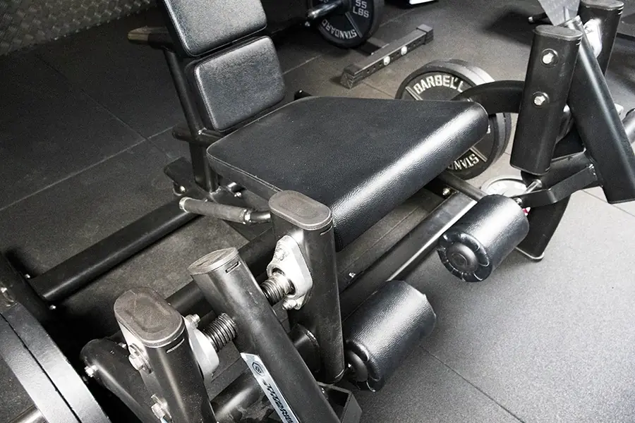 Leg extension machine upstairs at Sportive Tricks gym